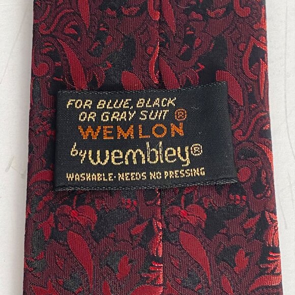Wembley Wemlon Skinny Retro Red Black Brocade Polyester Washable Neck Tie 53in - Picture 2 of 8